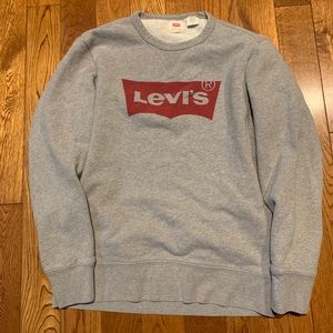 Size S Levi’s sweatshirt